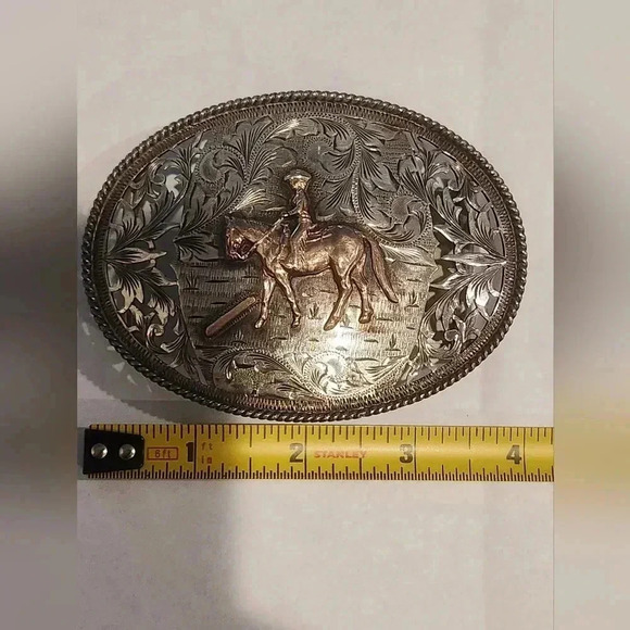 Vintage Vogt Sterling Silver 18 k gold buckle, keeper, tip and bridle rosette. - Picture 12 of 15